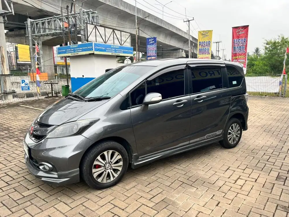 Honda Freed SD AT 2014 Bensin