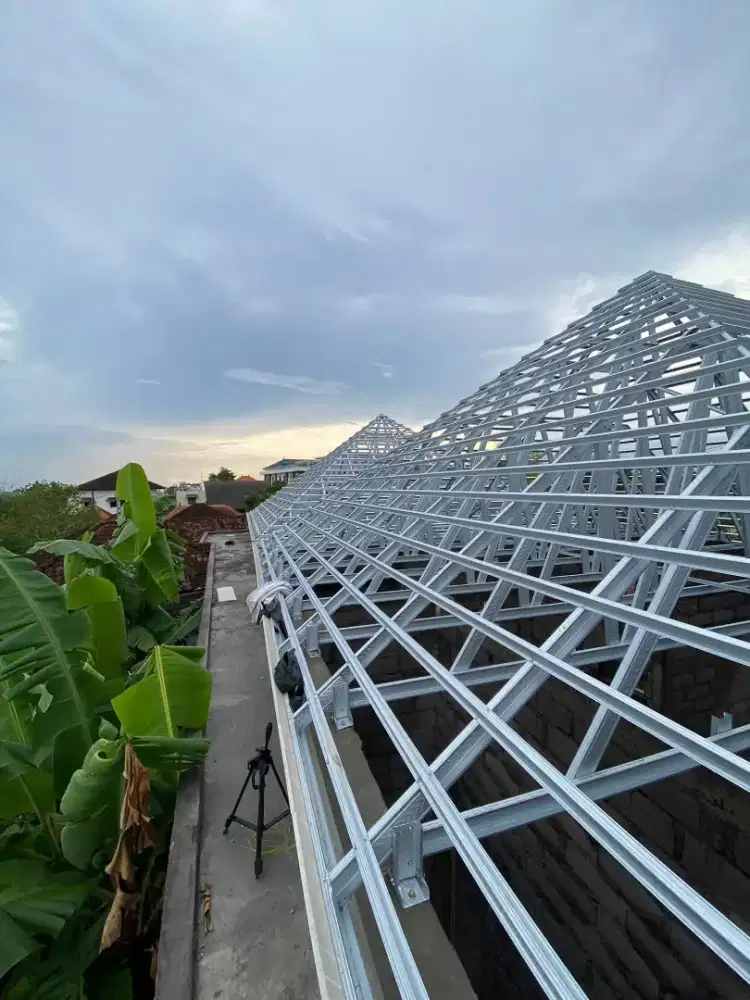 Atap bajaringan dan plafon pvc,atap alderon atap galvalum atap upvc