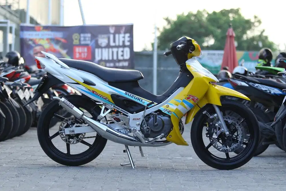 SATRIA HIU LSCM 2004