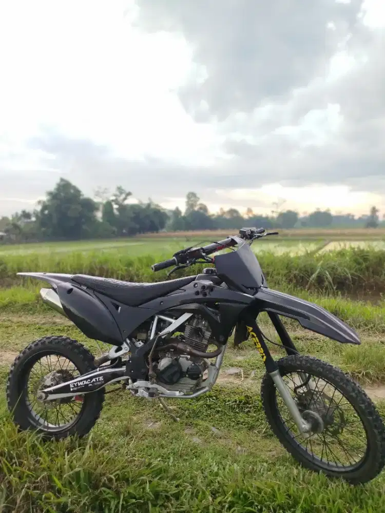 Kawasaki KLX 150 S 2011