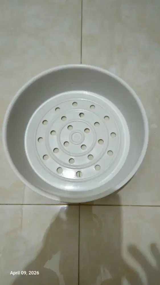 Wadah kukusan magicom universal steamer rice cooker