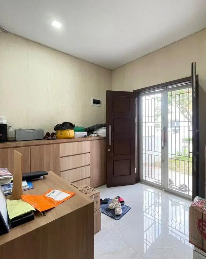 Komplek Halton Place , Jalan Menteng VII