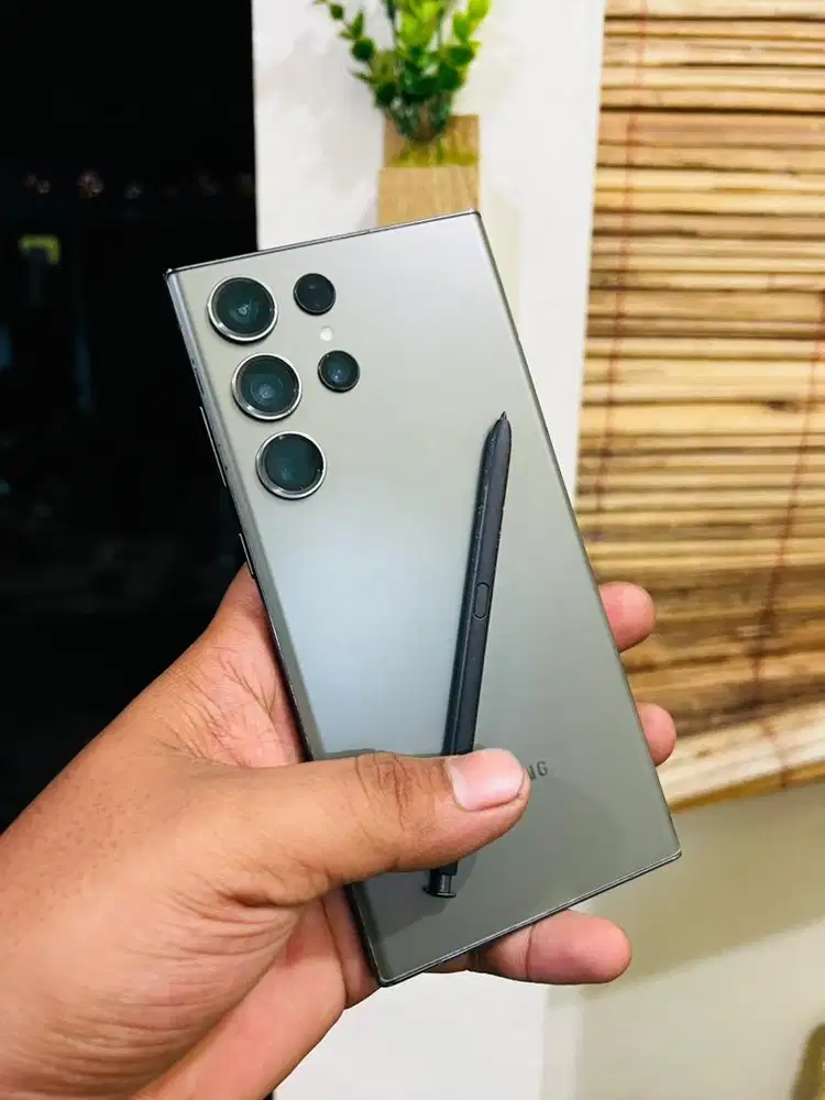 Samsung S23ULTRA 12/512