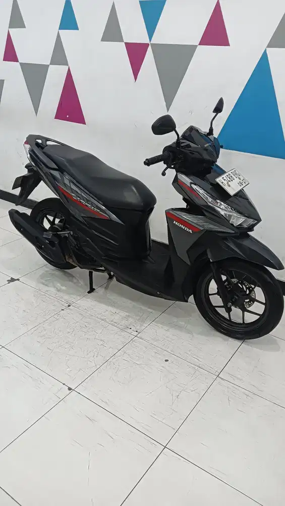 Honda Vario 125 LED CBS 2017 Dp.500 ribu