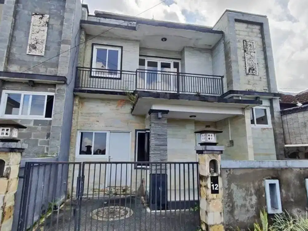 Dijual 2 Unit Rumah 2 Lantai Siap Huni - Peguyangan Kangin, Denpasar Utara