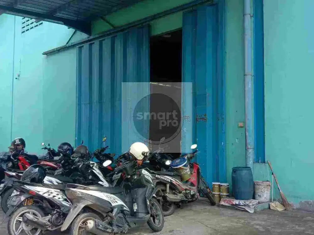 Gudang Tiga Raksa, siap pakai