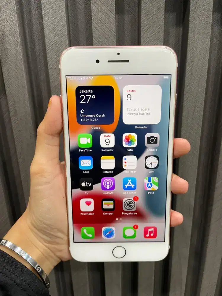 iPhone 7+ 128Gb iBox