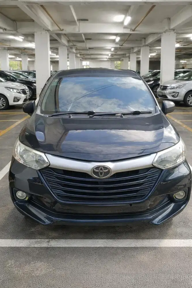 Dijual mobil pribadi avanza
