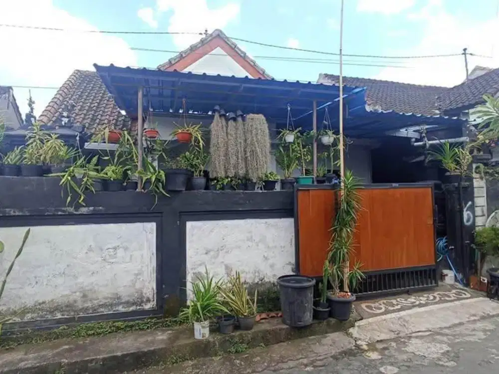 Dijual Rumah Secondary Lantai 1 - Berlokasi Jlan Taman Sri Wedari Cepaka Munggu