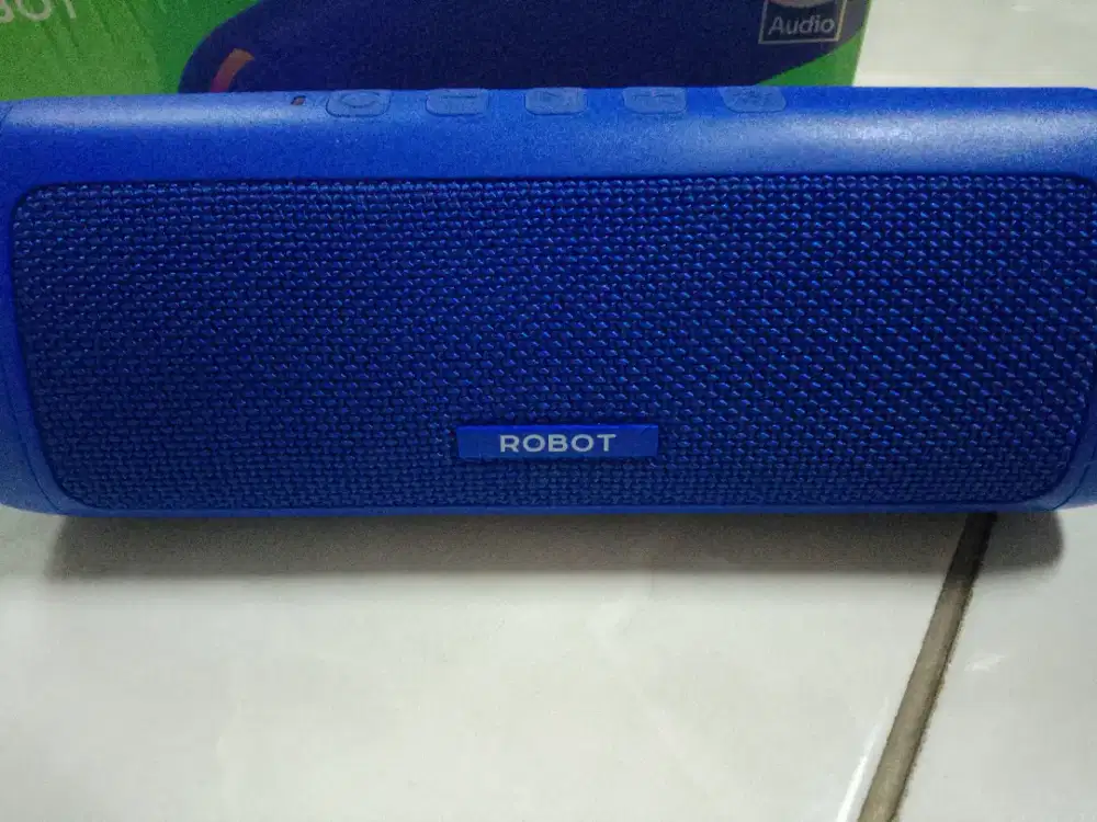 SPEAKER BLUETOOTH ROBOT