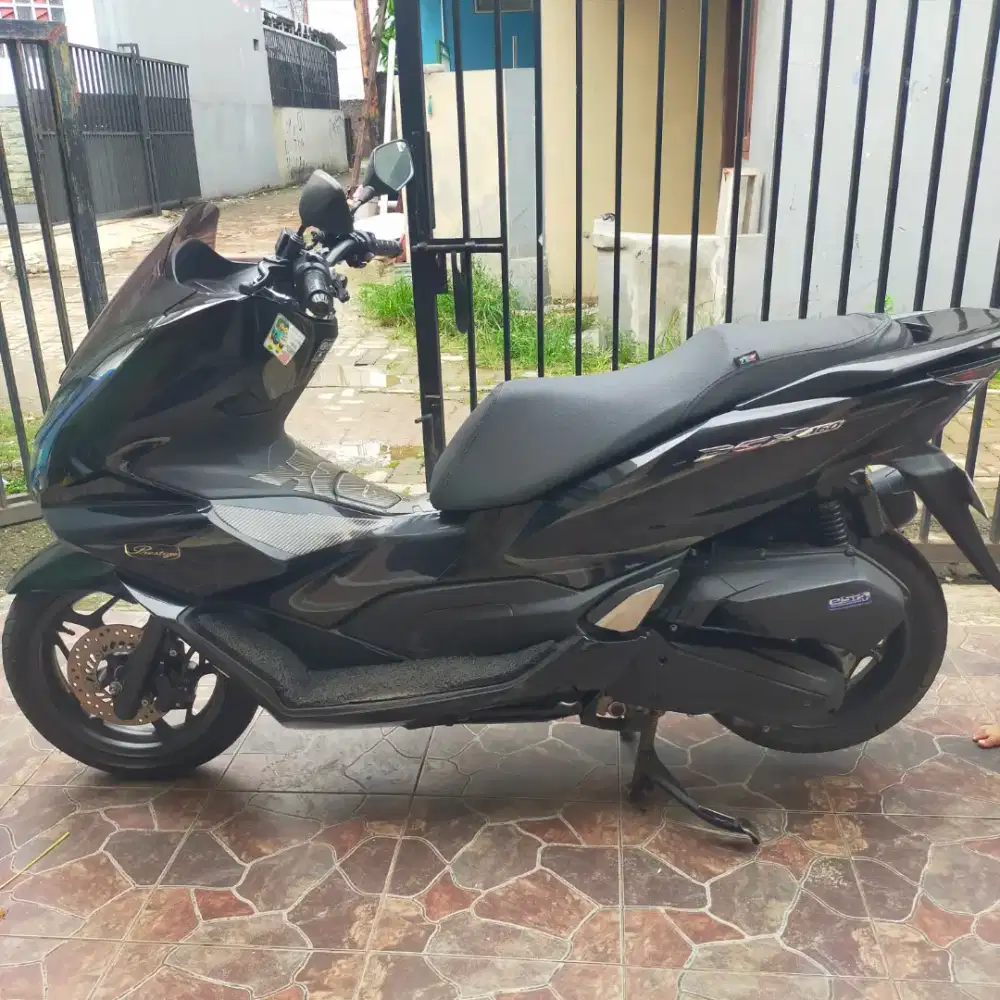 Jual pcx 160 tahun 2024 akhir km rendah jarang pakai