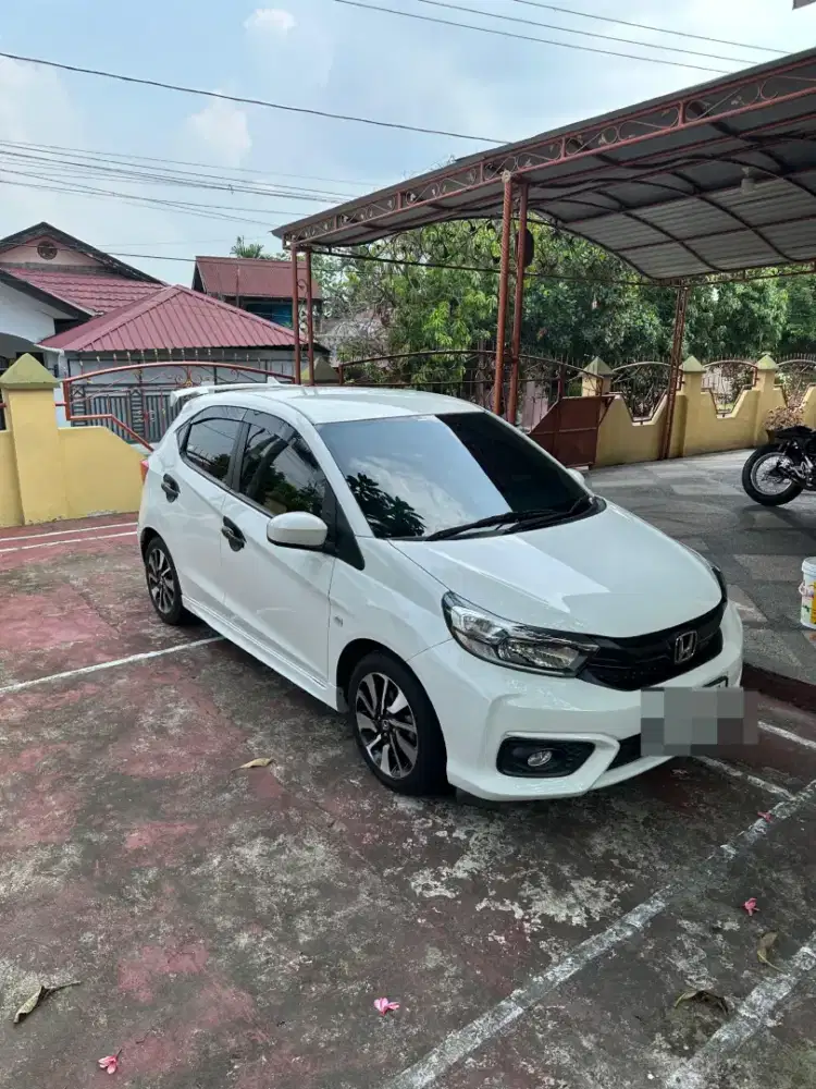 BRIO E CVT 2023 UPGRADE RS