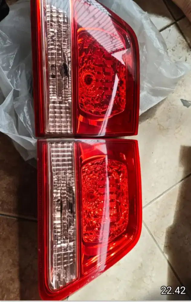 Stop lamp fortuner 2012 sepasang