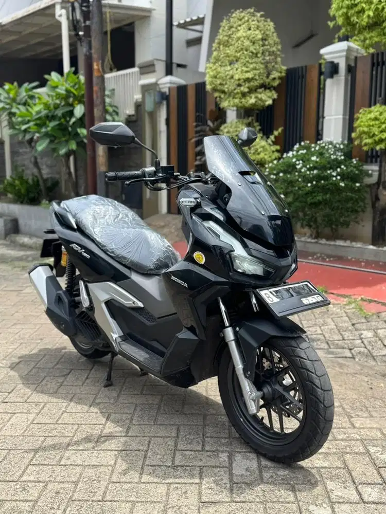KM 329 Perak ! Honda ADV 160 CBS 2025 Pajak 07-2026