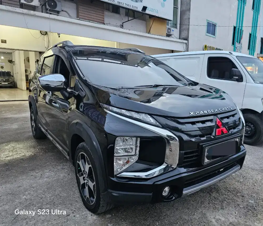 Xpander cross 1.5 MT 2022 istimewa dp 25 jt