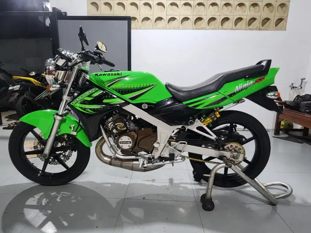 Ninja SS asli tahun 2012 Shuriken pajak On