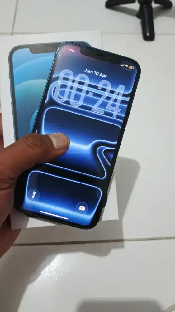 Iphone 12 64gb fulset like new