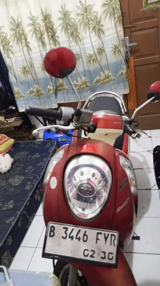 Scoopy 2014 lengkap