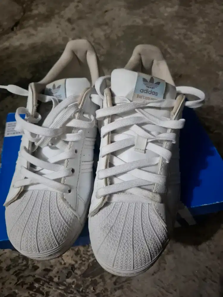 Adidas woman superstar vedgan!