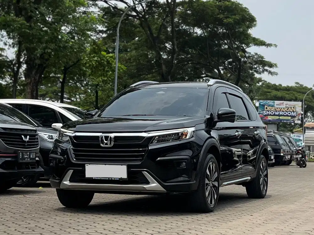 HONDA BRV E PRESTIGE HS 1.5 CVT MATIC 2023 HITAM, KM 20RB