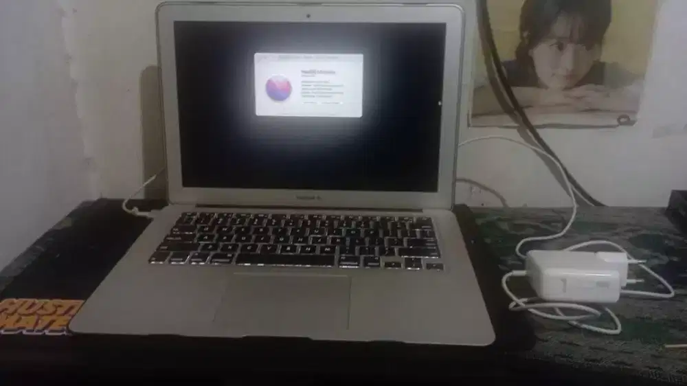 JUAL CEPAT MACBOOK AIR 13 INCH 2017 8/256 NO MINUS MULUS