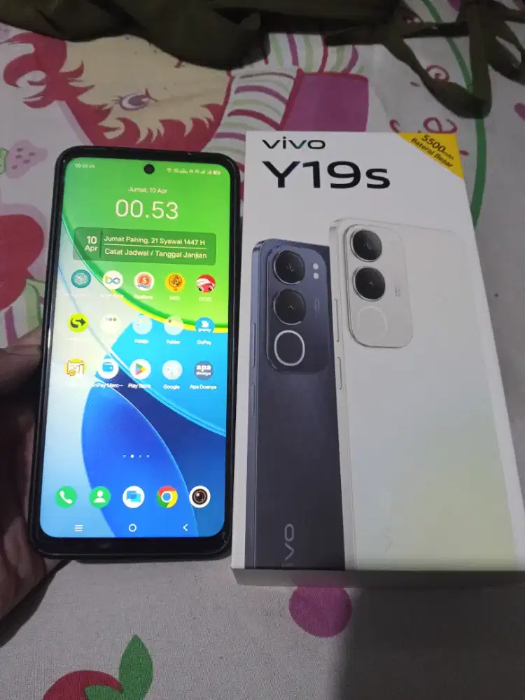 Vivo y19s ram 4+4/128 GB kumplit segelan