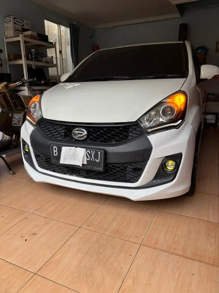 Daihatsu Sirion 2016 AT
