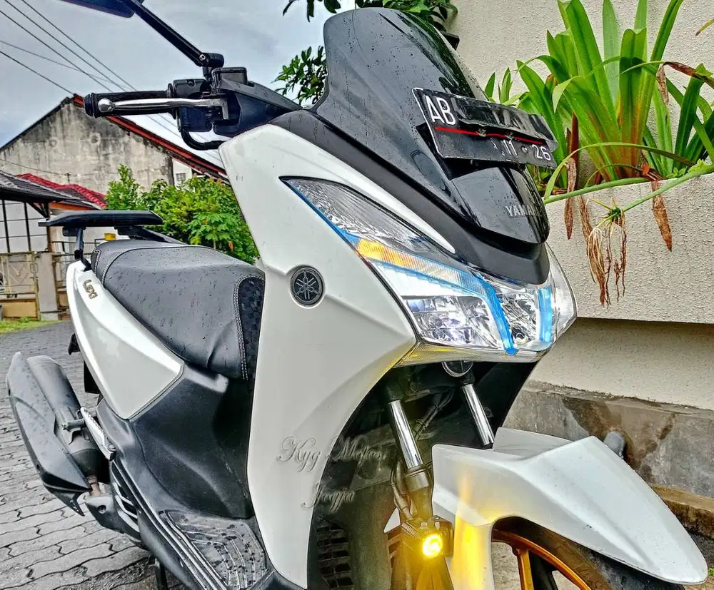 Yamaha Lexi 125 STD Putih 2021 Plat AB Kota Jogja Pajak Panjang