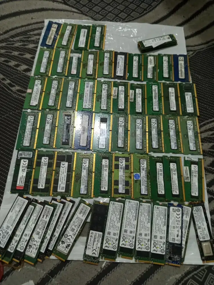 Terima jual beli komputer/laptop