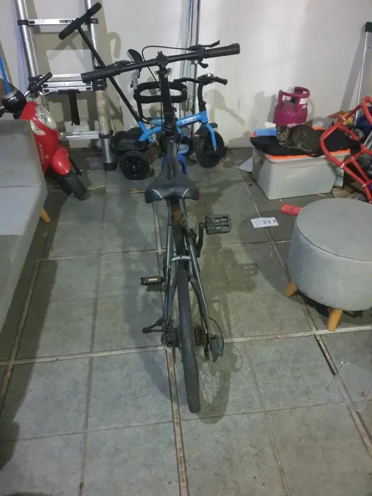 SEPEDA LIPAT 20” MAXIMO TX7 – 7 SPEED, RINGAN, SIAP PAKAI, NEGO!