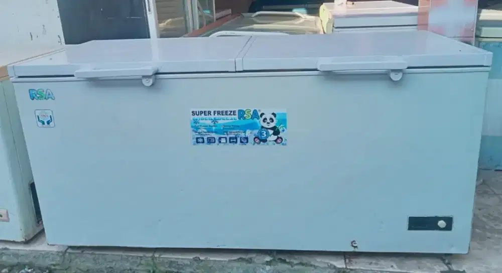 Frezzer box 600L gea