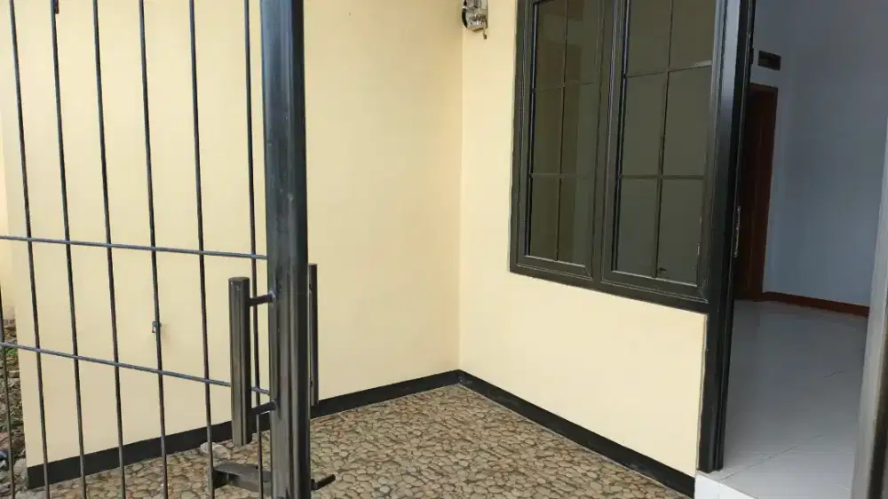 Rumah baru dijual di Perumahan Bumi Indah Tahap 3 Psr Kemis Tangerang