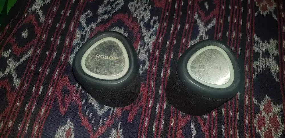 JUAL SPEAKER ROBOT R120 2PCS