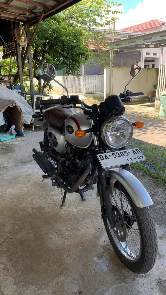 KAWASAKI W175 SE SILVER 2022