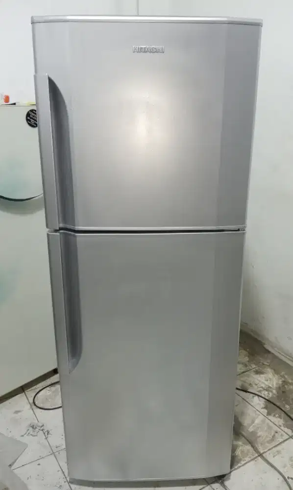 Kulkas Hitachi RZ22AGD7V