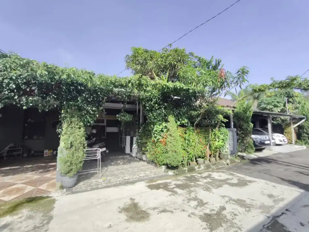 Rumah Perumahan Berpagar