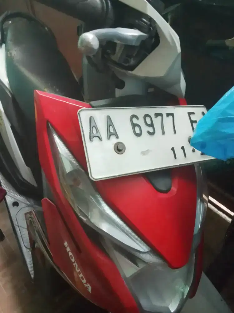 Dijual motor beat 2017 SS lengkap