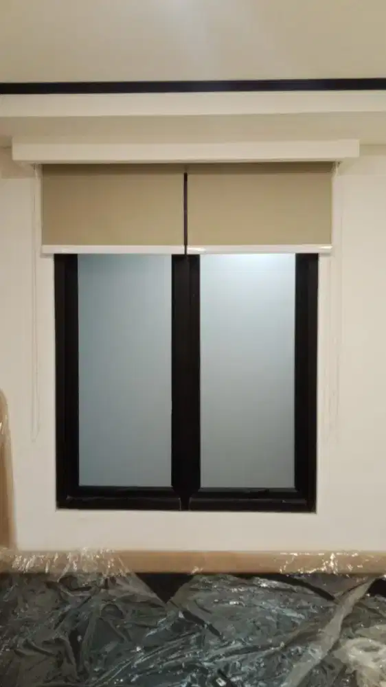 Roller blind interior