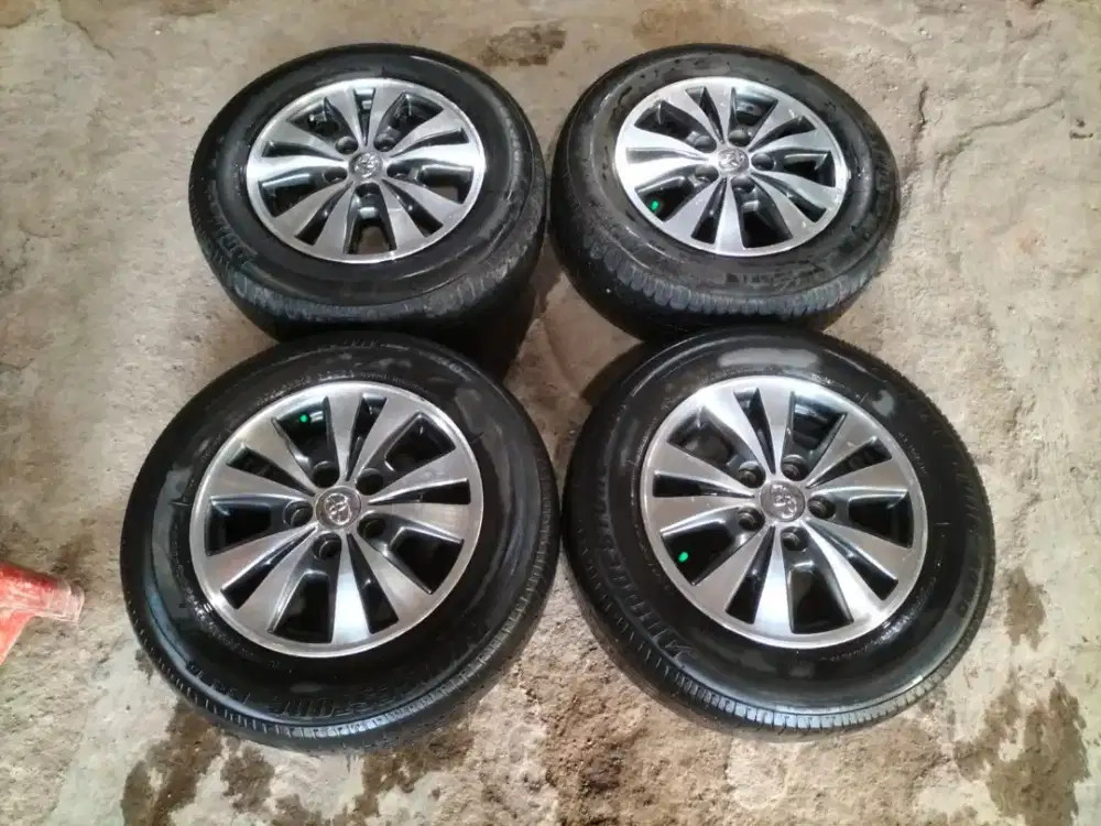 Velg oem inova 2015 plus ban ring 15