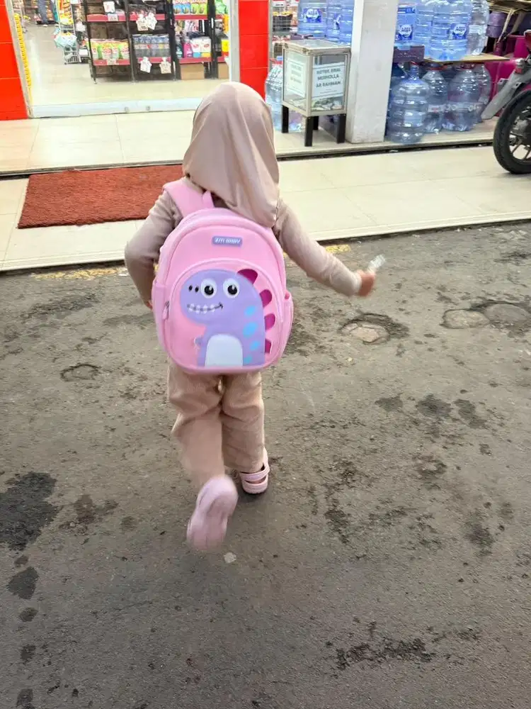 Lowongan art /ART / pengasuh / momong menginap