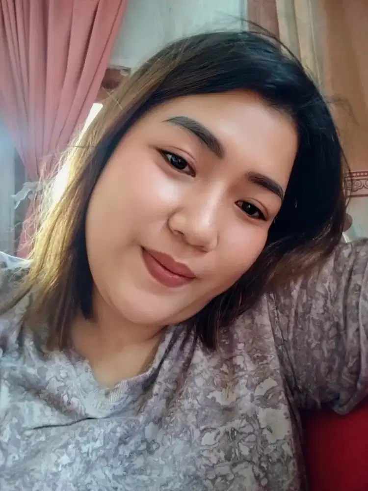 Bismillah cari pekerjaan asisten rumah tangga semoga ada rezekinya