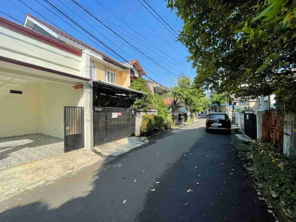 Rumah dijual murah dan siap huni di dalam komplek jakarta timur di pondok bambu