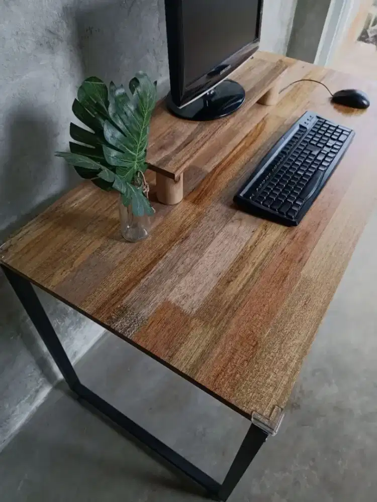 PROMO MEJA PREMIUM AESTHETIC 700.000 JADI 557.000 !