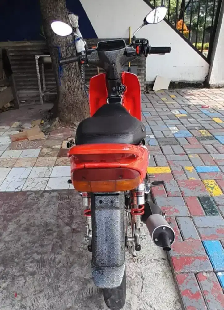 Dijual fiz r Marlboro limited edition.th 2000 surat lengkap pajak off