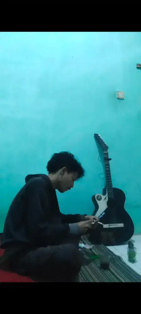 Cari kerja apa aja yang ada mes nya