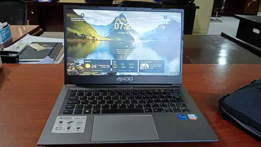 Laptop Axioo my book pro k5 lengkap kotak tinggal pakai