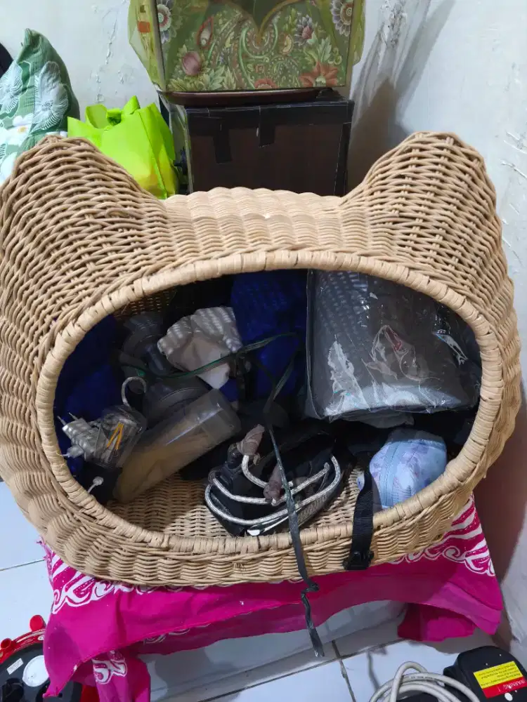 Di jual keranjang rotan model kucing lucu dan imut