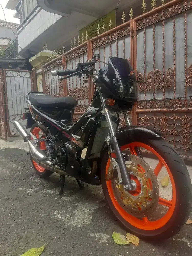 Honda Nova Dash 2001