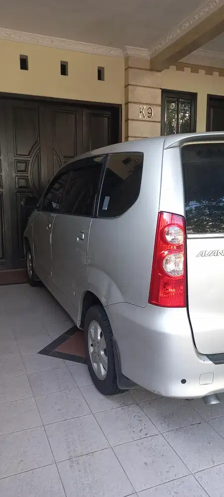 Toyota Avanza 2010 Bensin