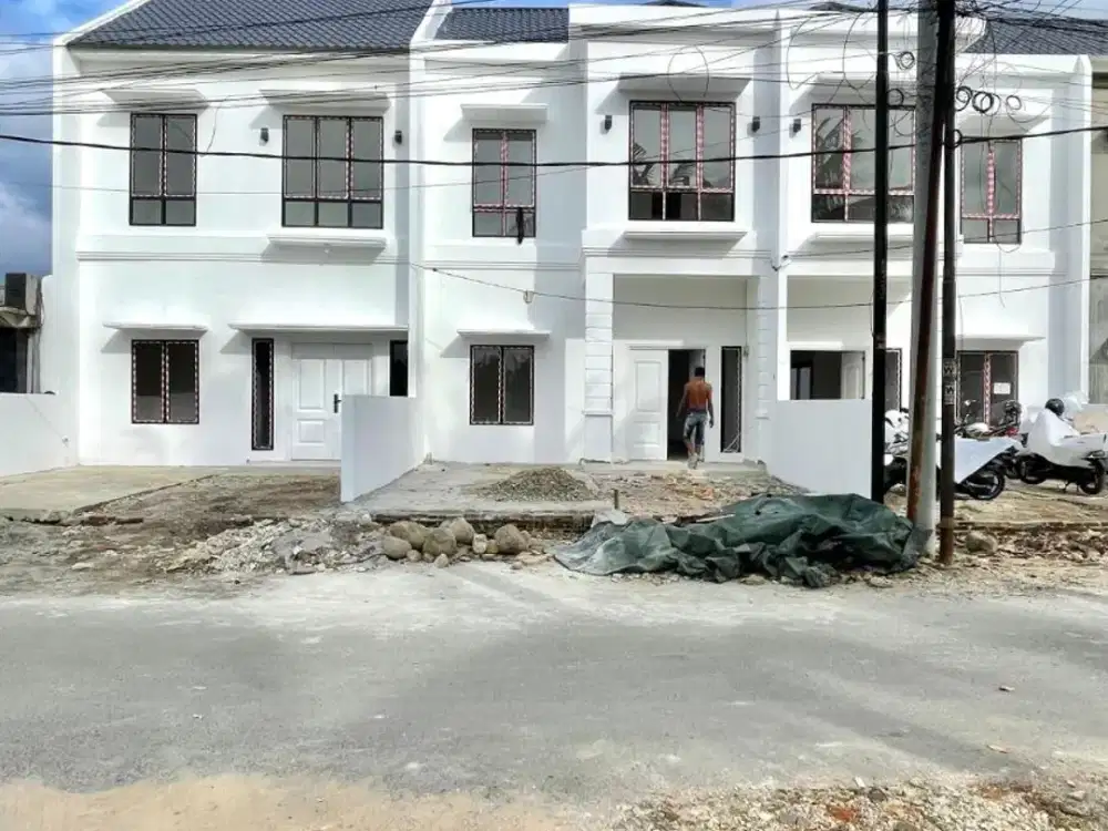 Rumah 2 lantai Strategis di Jl Mawar XXI PAdang Bulan Medan Selayang